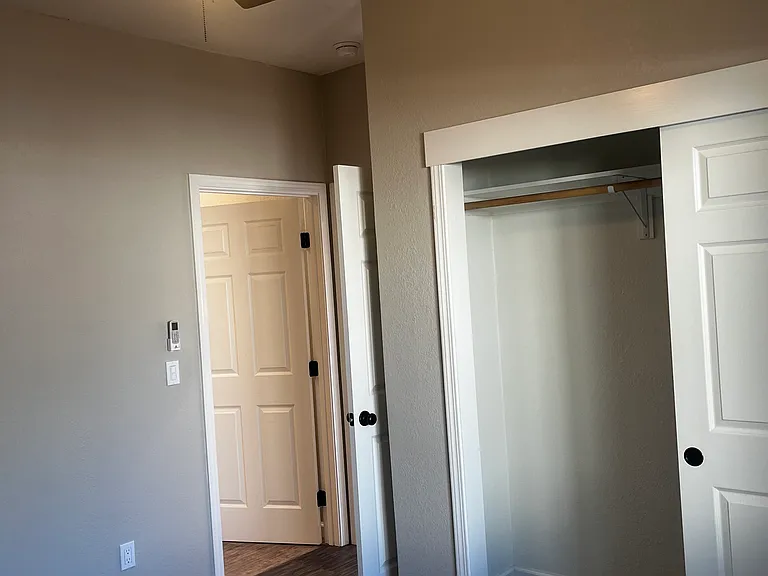 147 Karen Dr #A — Photo 8