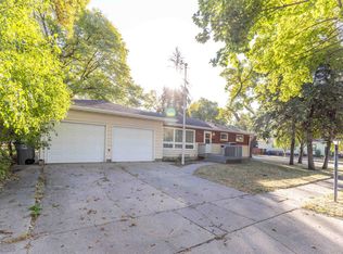 822 3rd St S, Moorhead, MN 56560