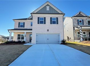 5401 Bancroft Ln, Gainesville, GA 30507