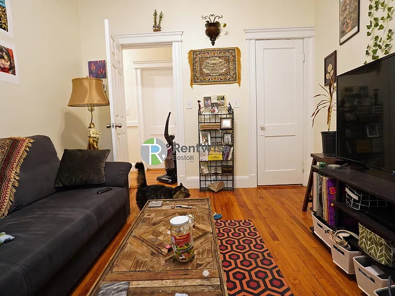 1842 Commonwealth Ave #6 — Photo 23