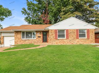 1123 Dunford Dr, Saint Louis, MO 63137