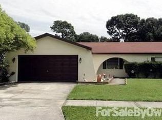 2071 Dodge St, Clearwater, FL 33760