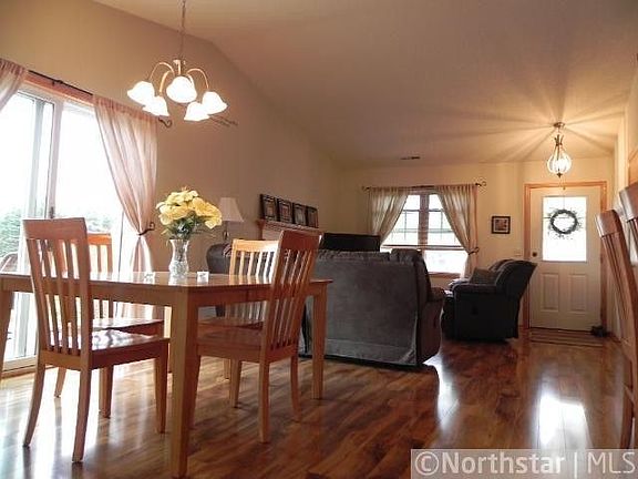 4th image of 443 N 5th St