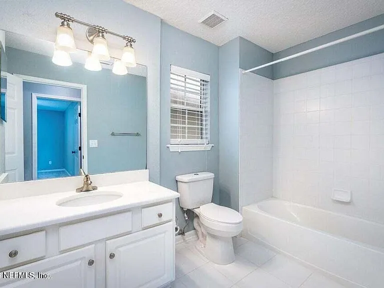 7820 Deerwood Point Ct — Photo 24