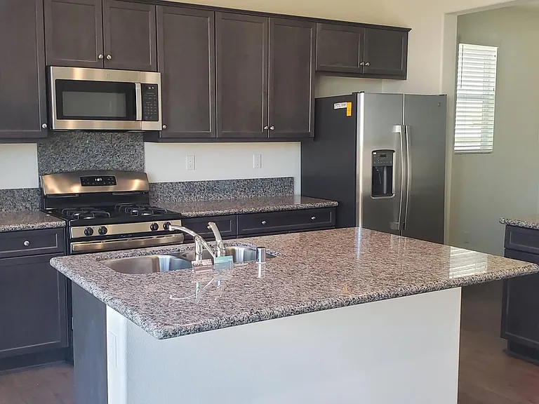 32717 Dahl Jr Ln — Photo 3