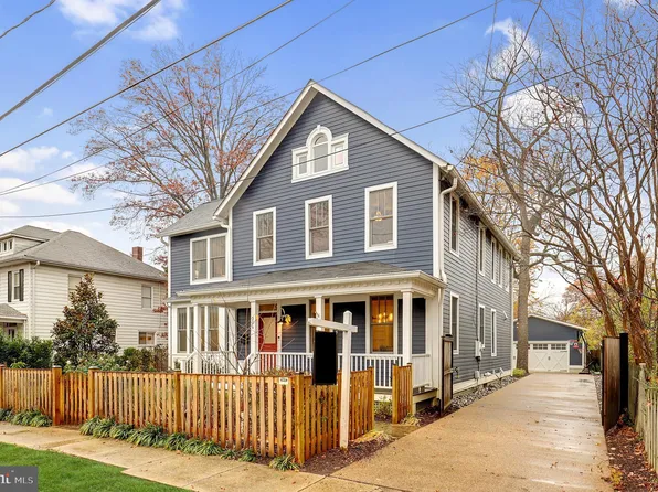 206 Laverne Ave, Alexandria, VA 22305