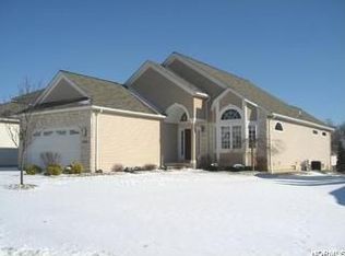 9593 Scottsdale Dr, Broadview Heights, OH 44147