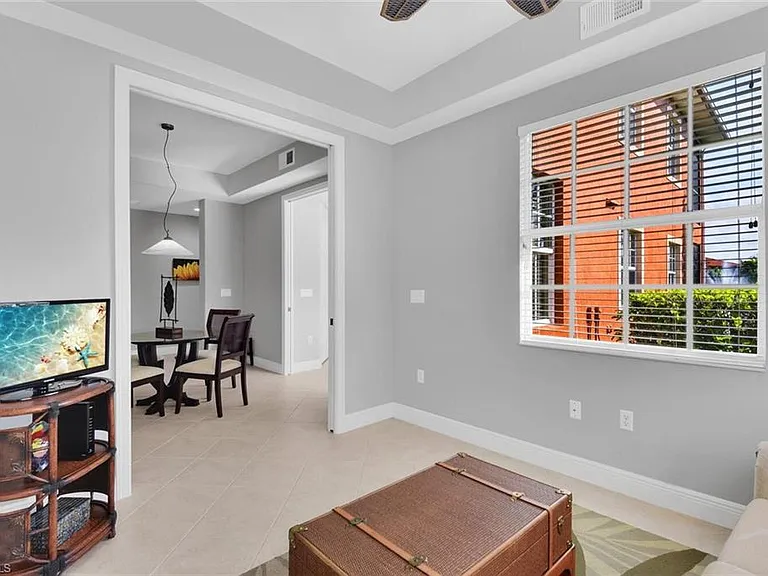 6413 Legacy Cir #1602 — Photo 20