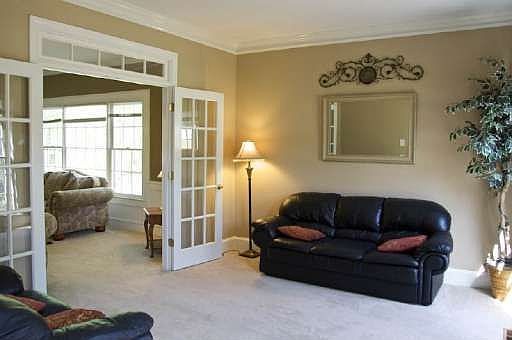 4th image of 5012 Chapel Lake Cir