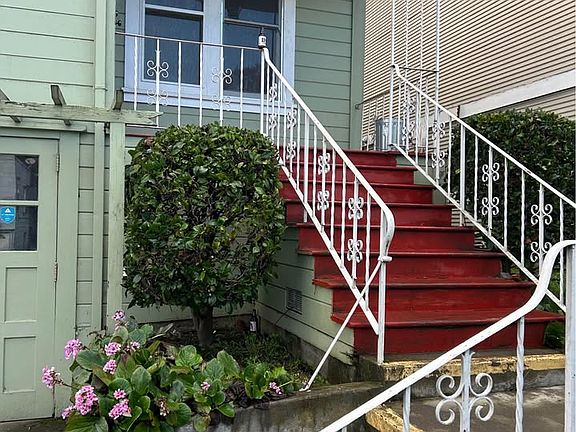 2nd image of 941 Florida St
