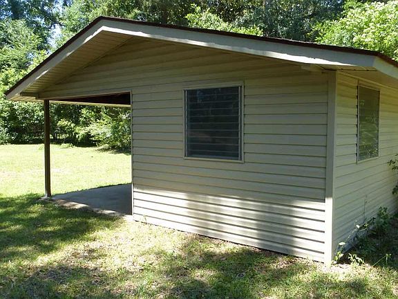 2nd image of 204 Greenridge Dr