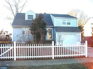 12 Lorraine Dr, Hamilton, NJ 08619