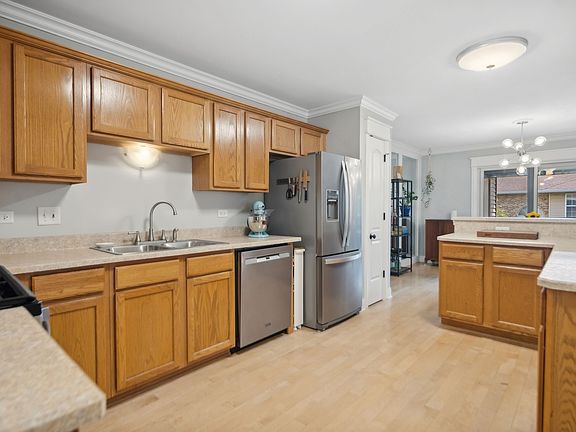 4th image of 939 Elderberry Cir Unit 103