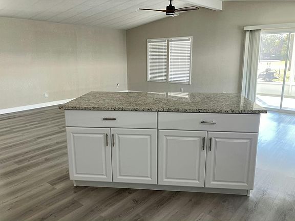 5th image of 746 Phoenix Ln #291