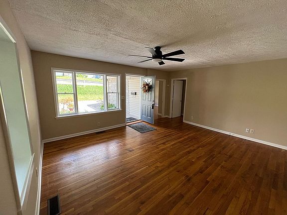 2 bedrooms off living room