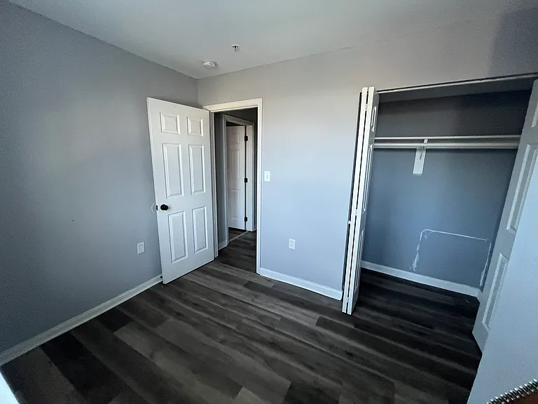 Parkside Manor — Photo 24