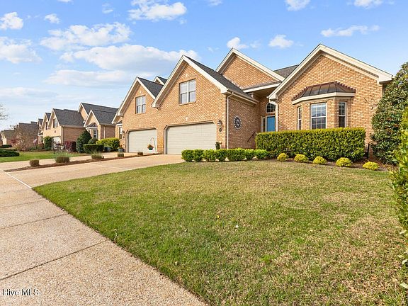2nd image of 3252 Gardenwood Drive