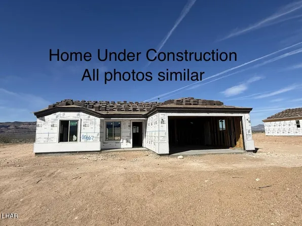 10667 S Black Mesa Dr, Yucca, AZ 86438