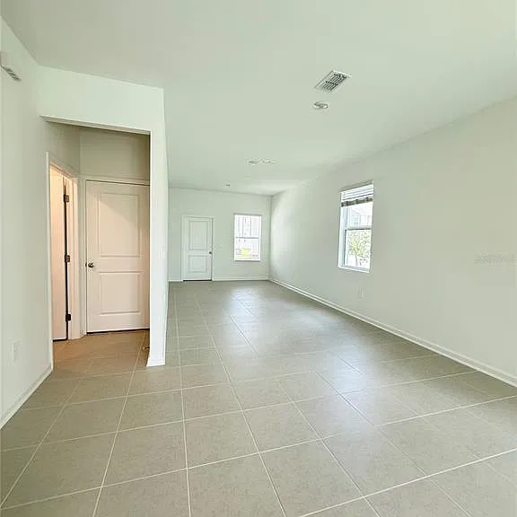 2583 Skyline Loop — Photo 9