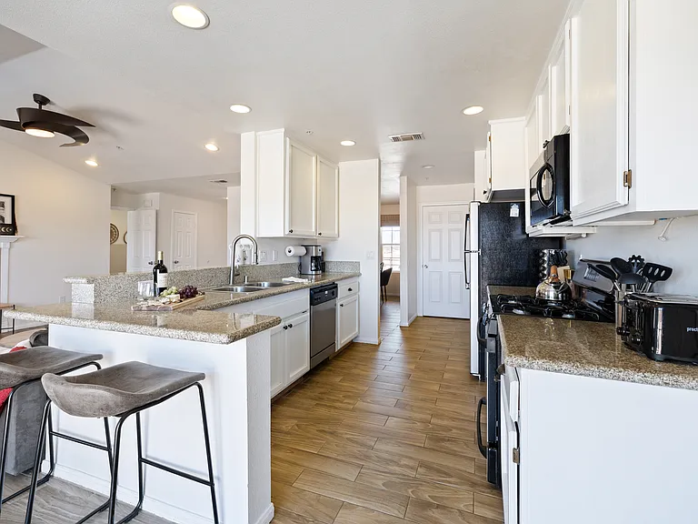 64184 Sun Mesa Rd — Photo 14