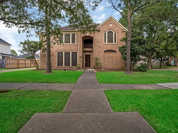 122 Crystal Reef Dr, League City, TX 77573