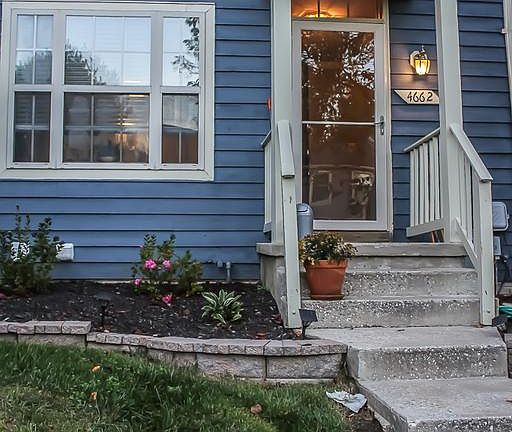 2nd image of 4662 Mews Dr
