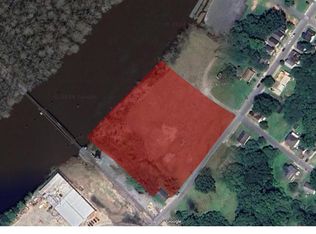 Clarke Ave, Pocomoke, MD 21851