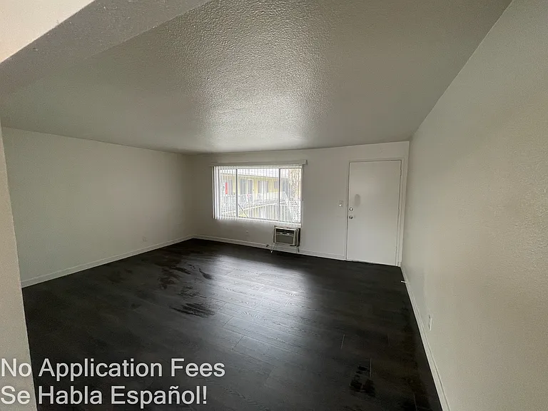 4550 Huddart Ave #K — Photo 21