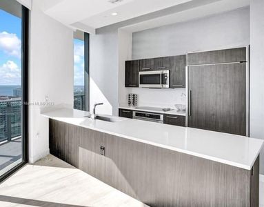45 SW 9th St APT 3003, Miami, FL, 33130