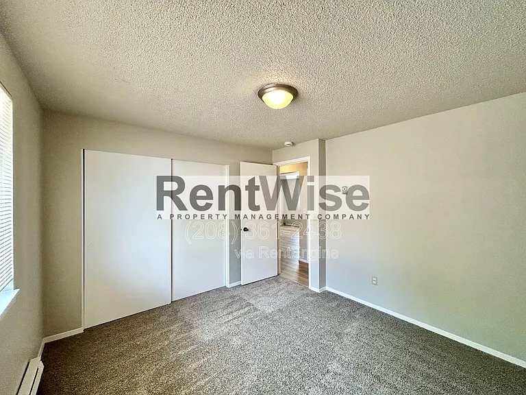 776 W Pennsylvania St — Photo 8