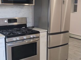 234 Fingerboard Rd, Staten Island, NY 10305