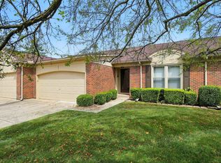 15925 New Bedford Dr, Clinton Township, MI 48038