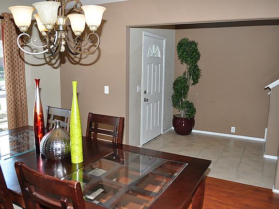 4th image of 14207 Curry Creek Ln