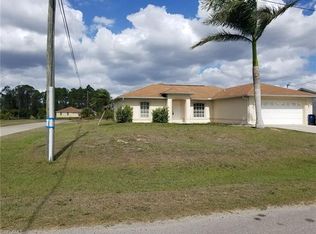 3820 2nd St SW, Lehigh Acres, FL 33976