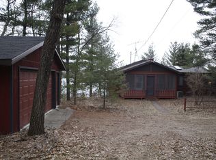W5159 N Twin Lake Rd, Wild Rose, WI 54984