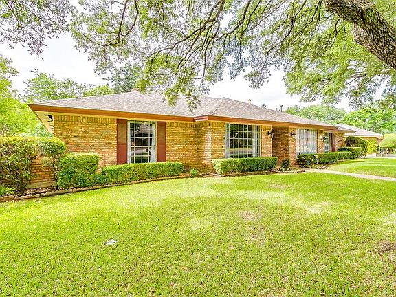 3rd image of 4309 Cadiz Dr