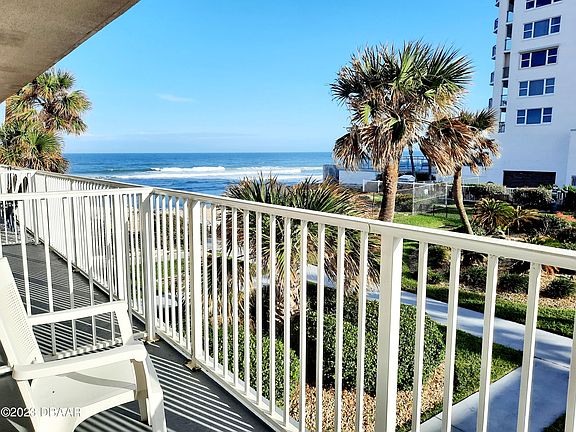 4th image of 2043 S Atlantic Ave #215