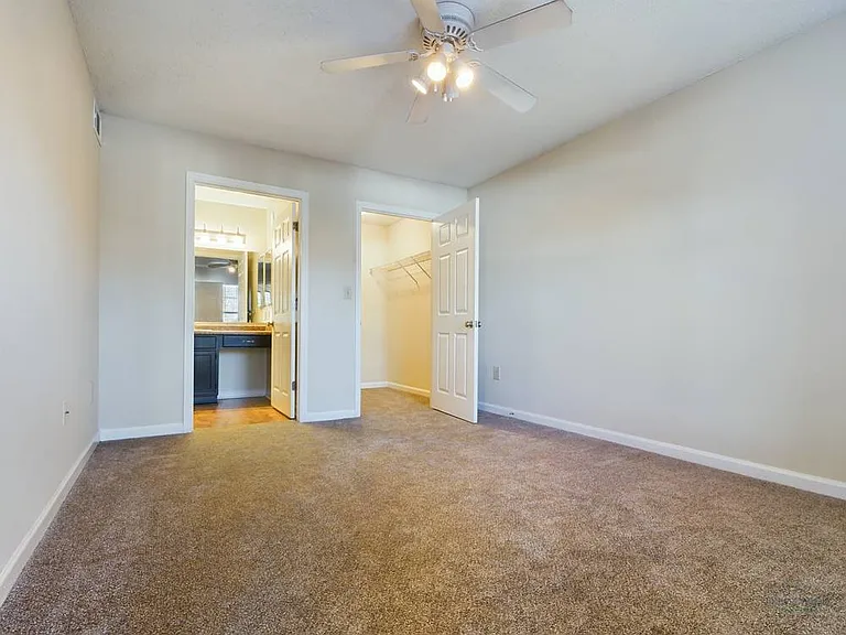 Bridlewood On Westland Apartments — Photo 69