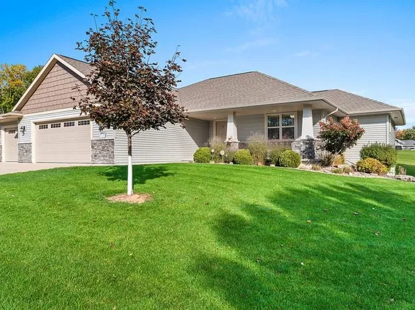2940 Woodale Ave, Green Bay, WI 54313