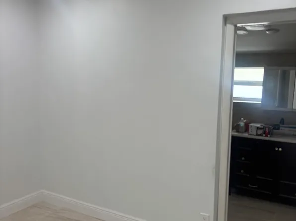 2542 Taft St, Hollywood, FL 33020