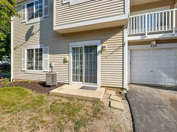 2nd image of 129 Braxton Ln #0