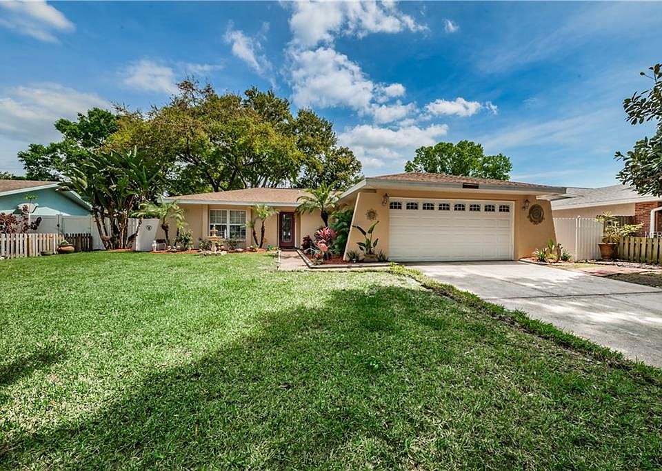 1st image of 3367 Fox Hill Dr