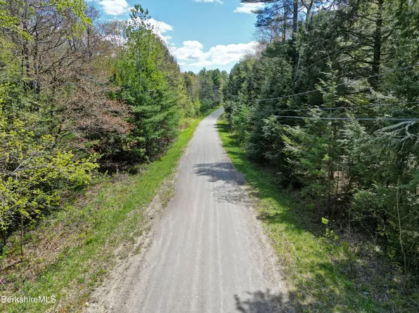 0 Jacobs Hollow Rd Lot 6, Becket, MA 01223