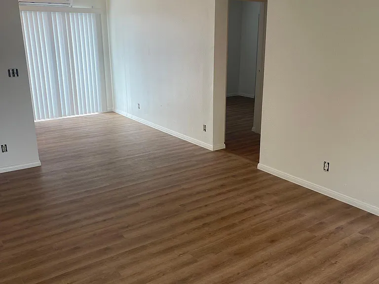 1154 E Lexington Ave #2 — Photo 9