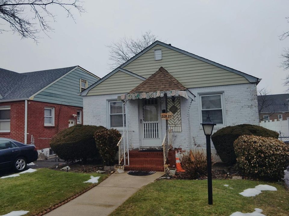 1st image of 22323 113th Dr