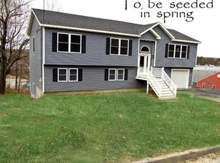 48 Elmwood St, Auburn, MA 01501