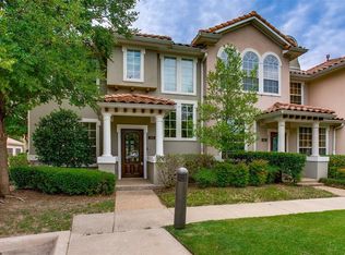 452 Fuente, Irving, TX 75039