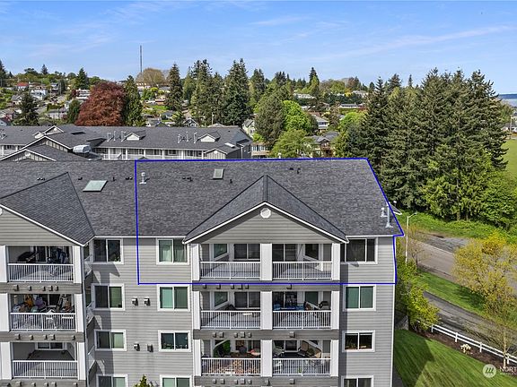 2nd image of 1318 37th Street #3528
