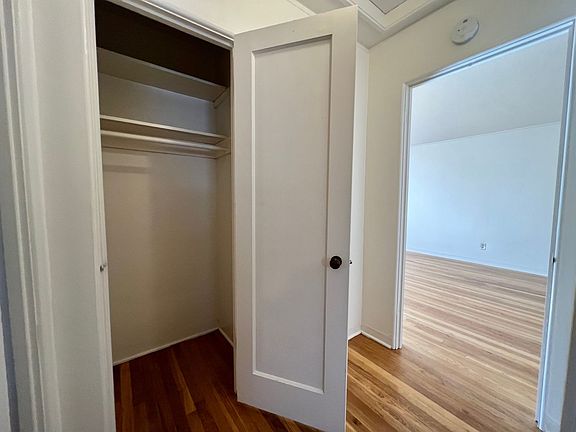4th image of 3904-4014 SE Cesar E Chavez Blvd #3904-04