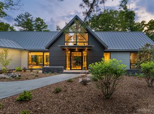8 Burnham Way, Asheville, NC 28803